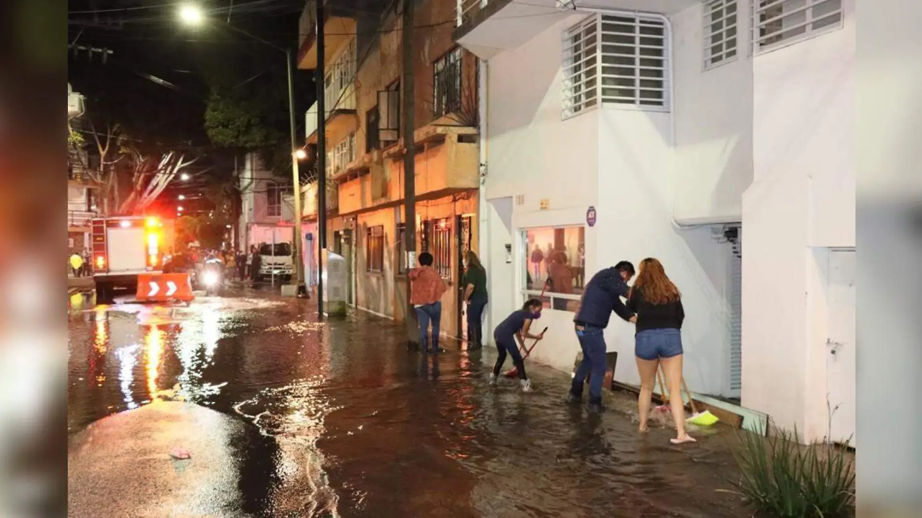 fuga de agua nativitas GUILLERMO PANTOJA.2